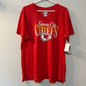 NWT NFL Kansas City Chiefs graphic tee size XL